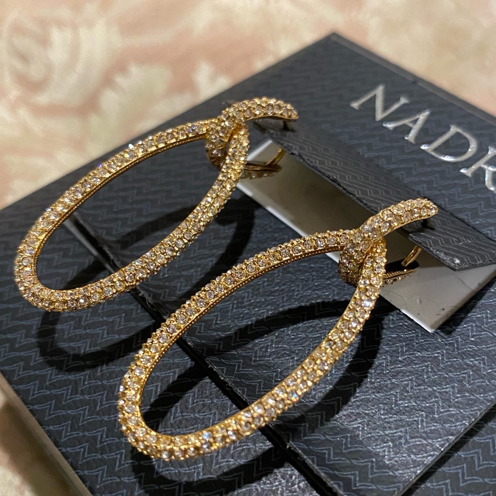 Nadri earrings with high end crystals in gold tone setting. Brand new. - Picture 3 of 8